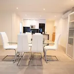 Gallery 3* רונדה